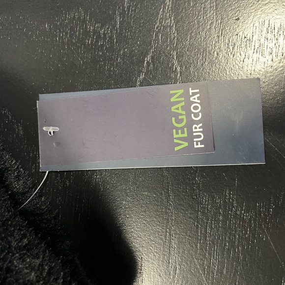 NEW French Connection Short Faux Fur Lapel Coat Black - Picture 4 of 4